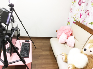 西大橋ライブチャットルーム風景01