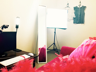 新越谷チャットルーム風景01です