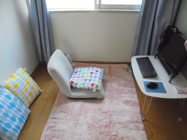 中野チャットレディー専用ルームの風景01です